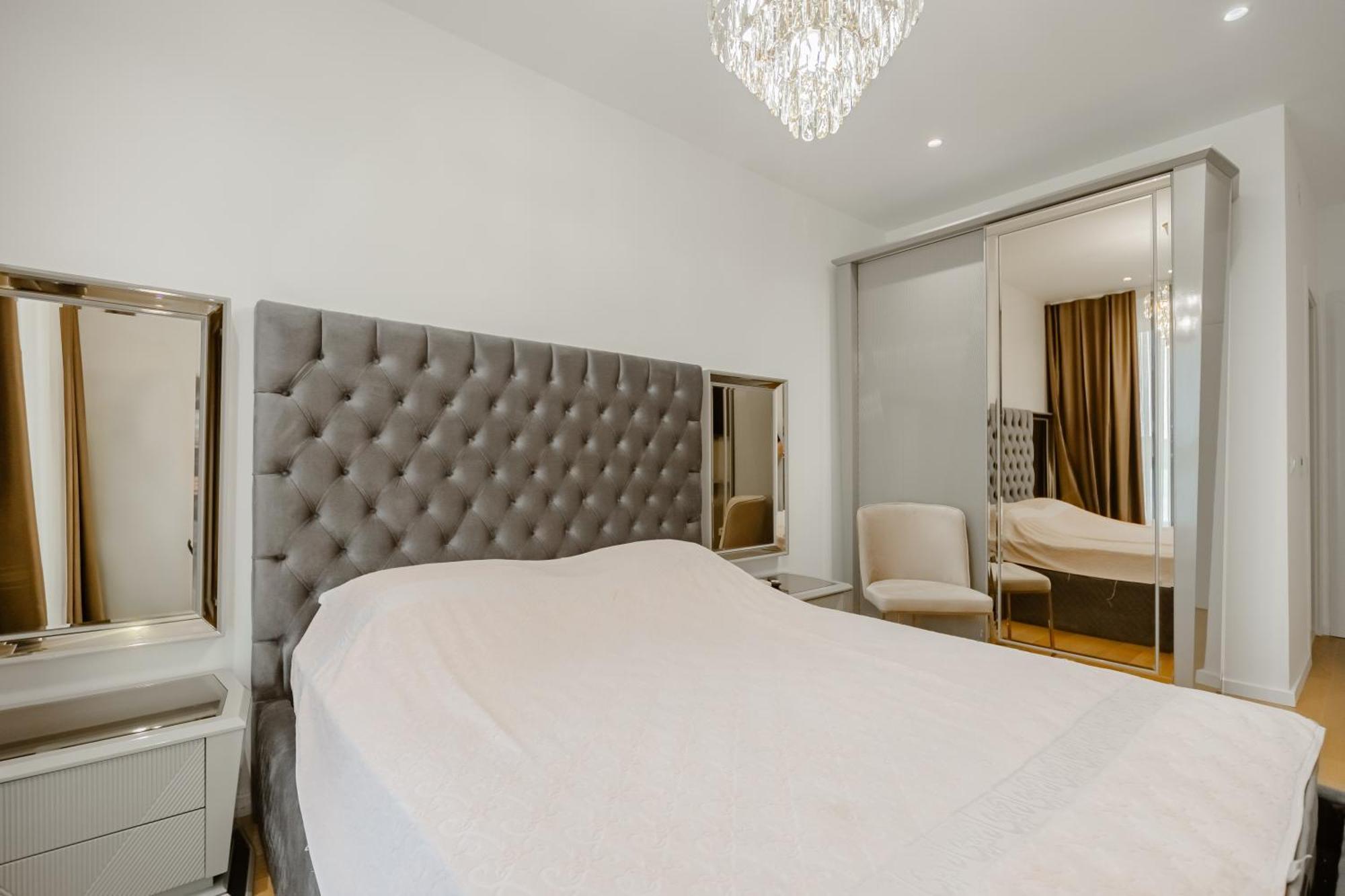 Rafailovici Lux Apartment