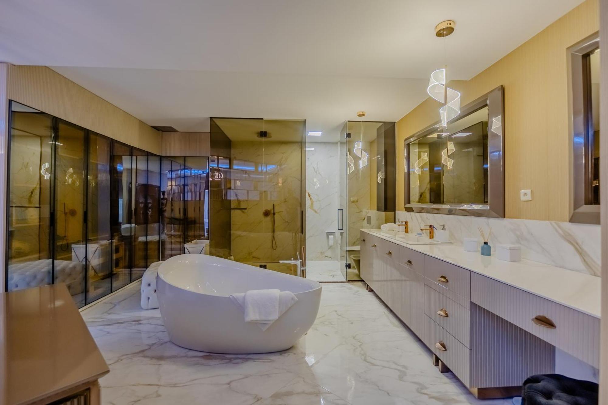 Apartment Rafailovici Lux